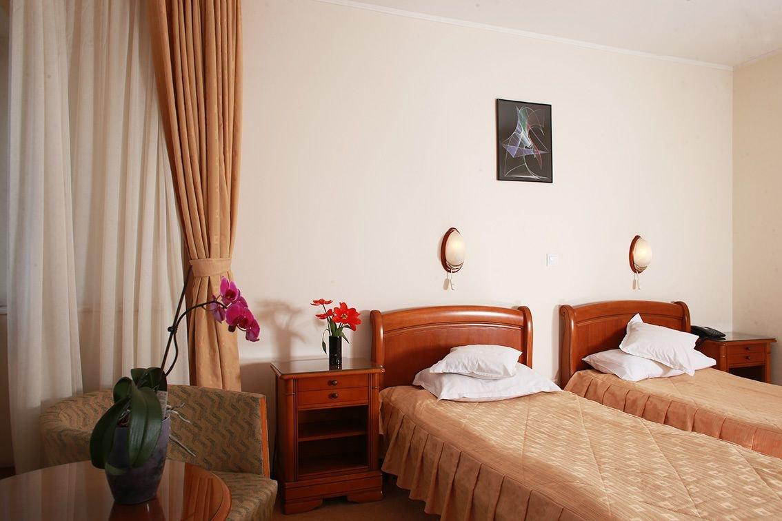 Hotel Moldova Яш Екстериор снимка