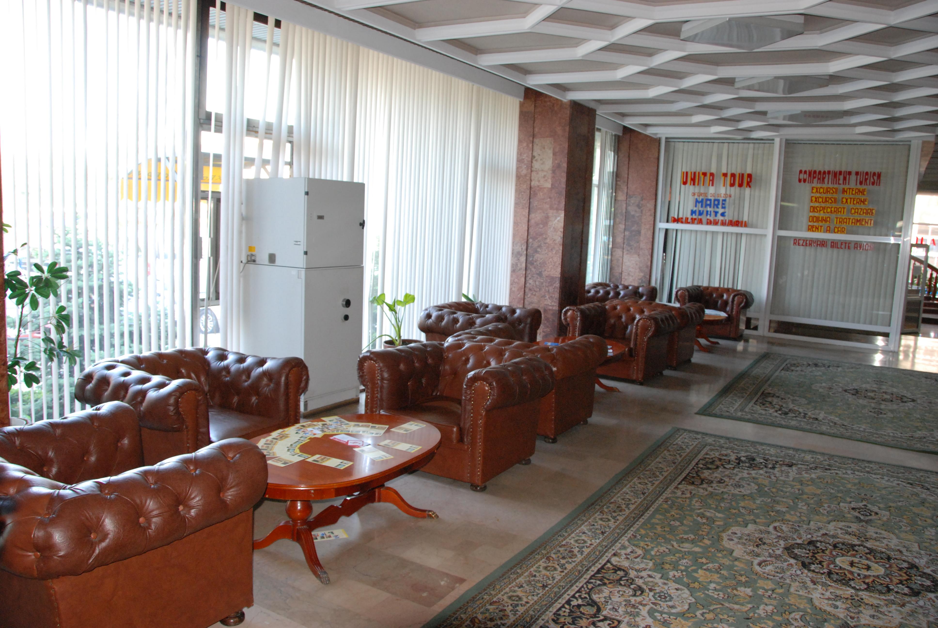 Hotel Moldova Яш Екстериор снимка